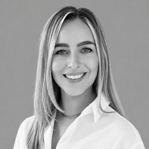 portrait-jasmin-schuberth-500x500px-SW